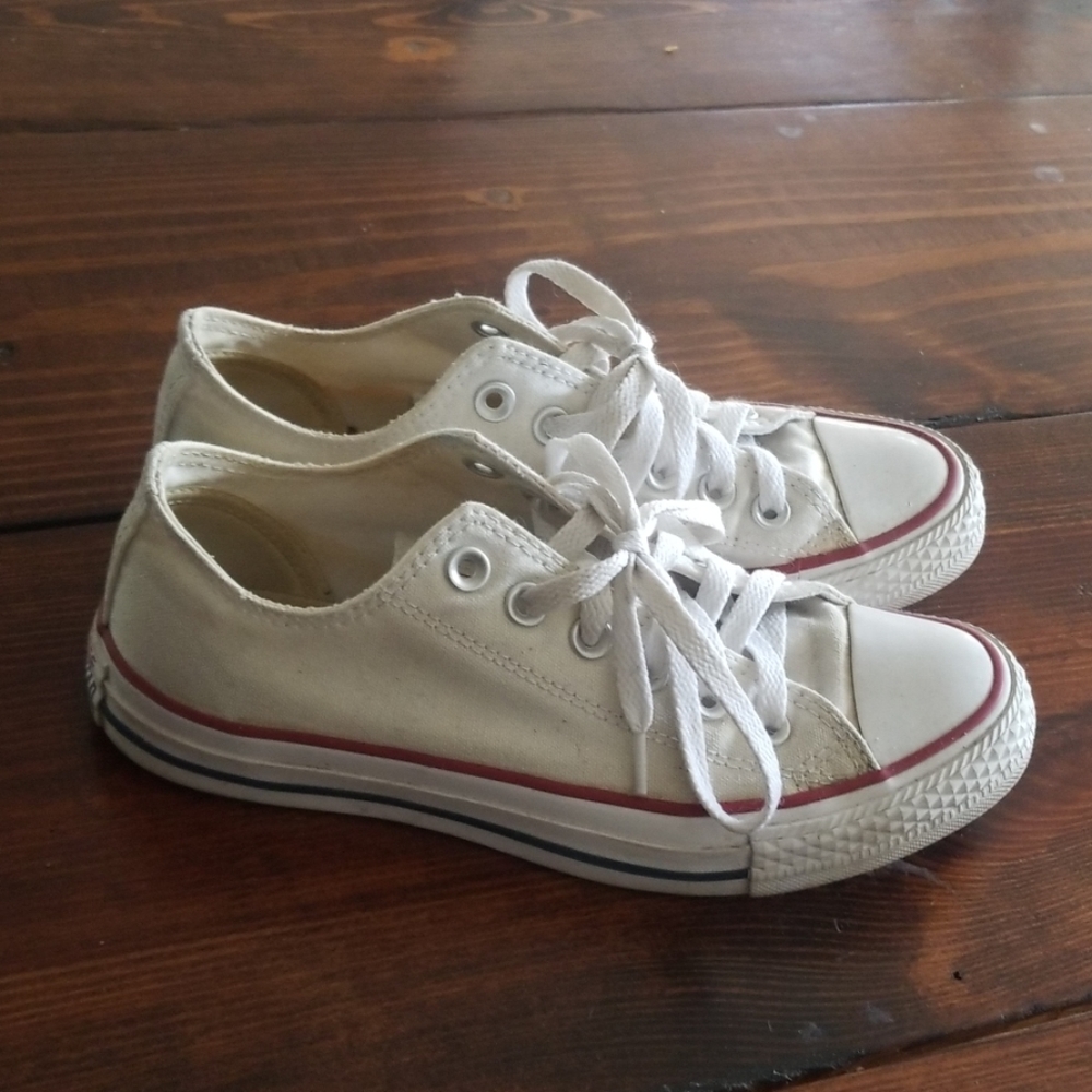 White converse size 6.5